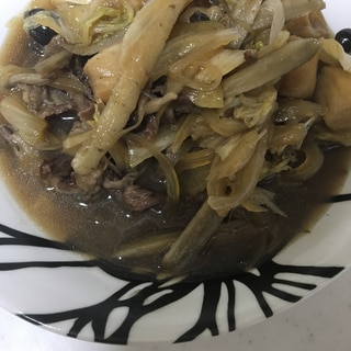 牛肉と玉葱とごぼうのすき焼き風煮(^^)